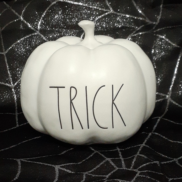 Rae Dunn Other - 🕸Rae Dunn Halloween Pumpkin🕸 Rae Dunn Other - 🕸Rae Dunn Halloween Pumpkin🕸